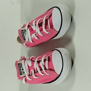 Converse Chuck Taylor All Stars Child Woman (Unisex) Pink Size 3 Sneakers.